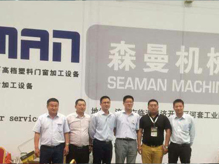 Mr. Shi Peng, the CEO of Hailuo Profile (Shandong) Co., Ltd., visited our booth